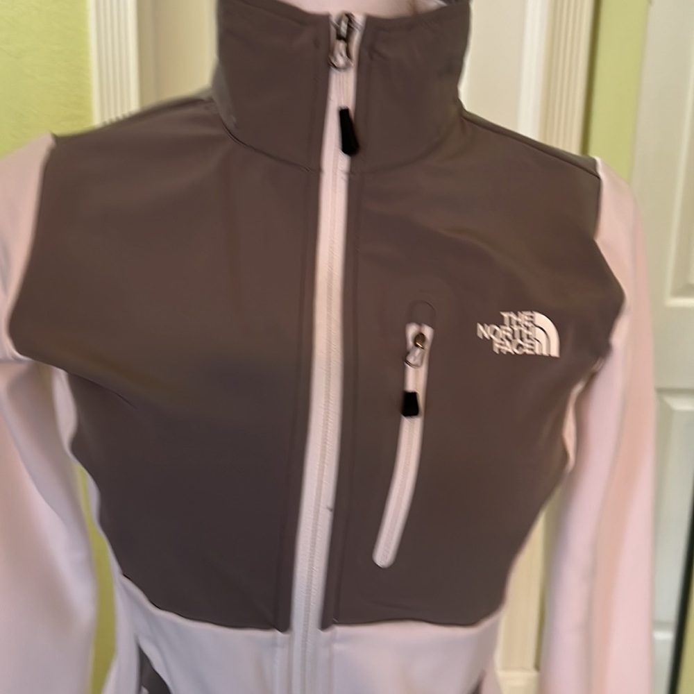 North Face Jacket Extra Small - image 3